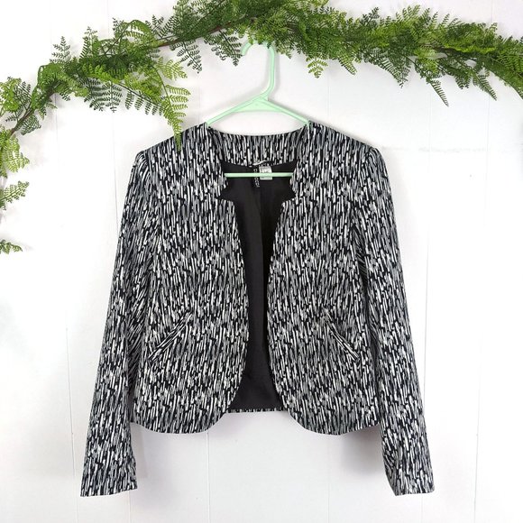 H&M Women's Zebra Print Inverted Collar Blazer